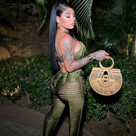 Meet your Posher, Jackie - Picture 1 of 1